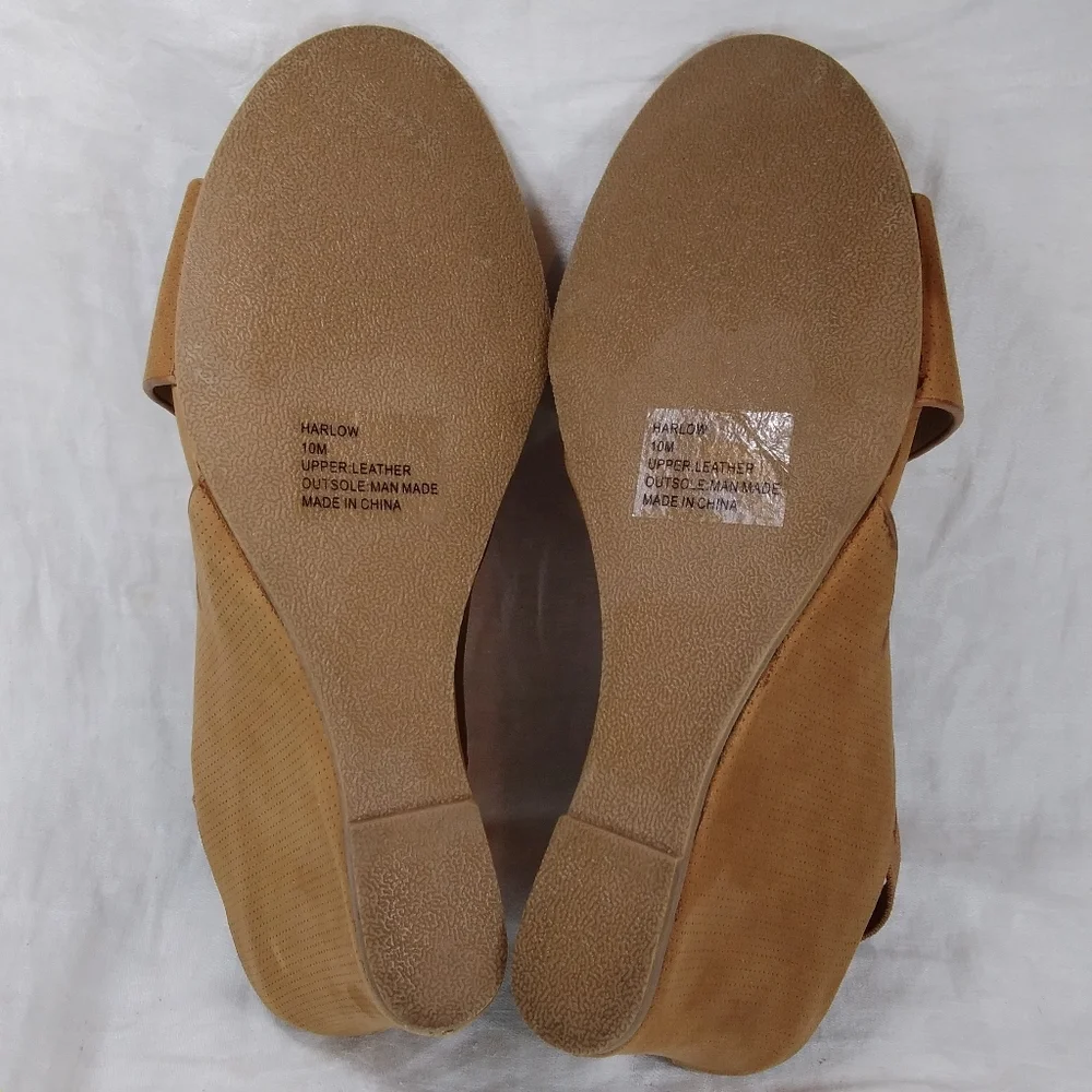 Matisse Harlow Cognac Brown SANDALS Womens Size 10M Criss Cross Perforated Wedge